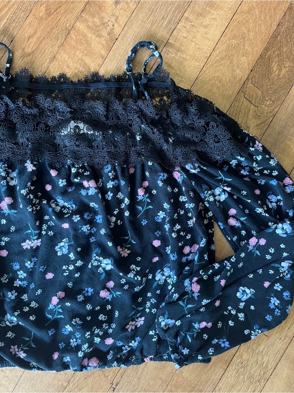 Hollister Black Floral Lace-Trim Long Sleeve with Pink & Blue Flowers